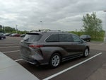 2023 Toyota Sienna Platinum