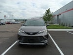 2023 Toyota Sienna Platinum