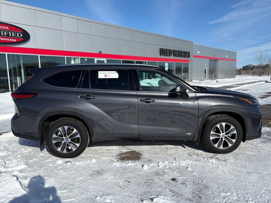 2021 Toyota Highlander Hybrid XLE