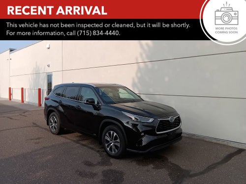 2022 Toyota Highlander Hybrid XLE