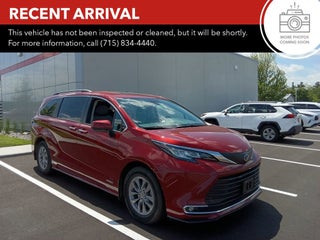 2021 Toyota Sienna XLE