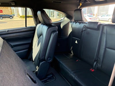 2025 Toyota Highlander XSE