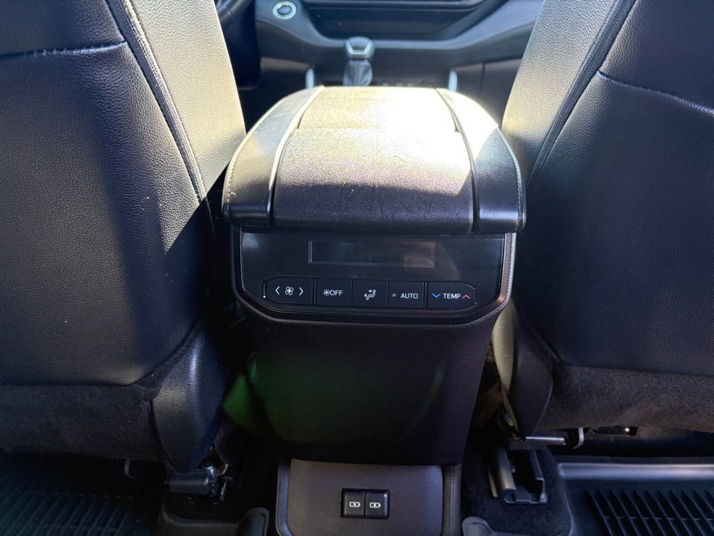 2025 Toyota Highlander XSE