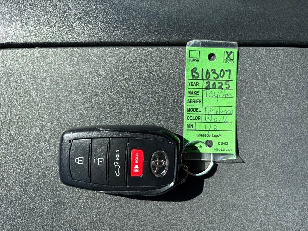 2025 Toyota Highlander XSE