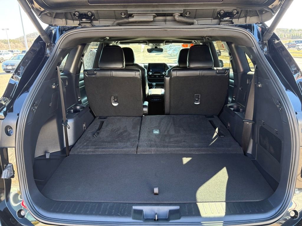 2025 Toyota Highlander XSE