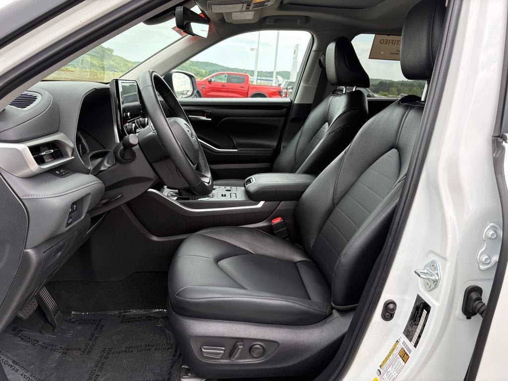 2026 Toyota Highlander XLE
