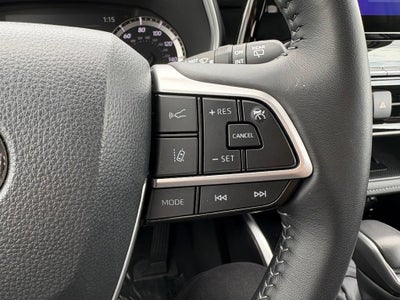 2026 Toyota Highlander XLE
