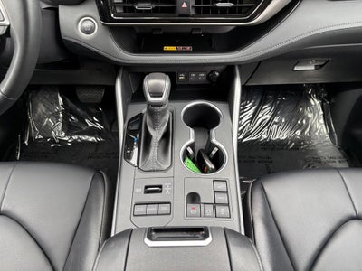 2026 Toyota Highlander XLE