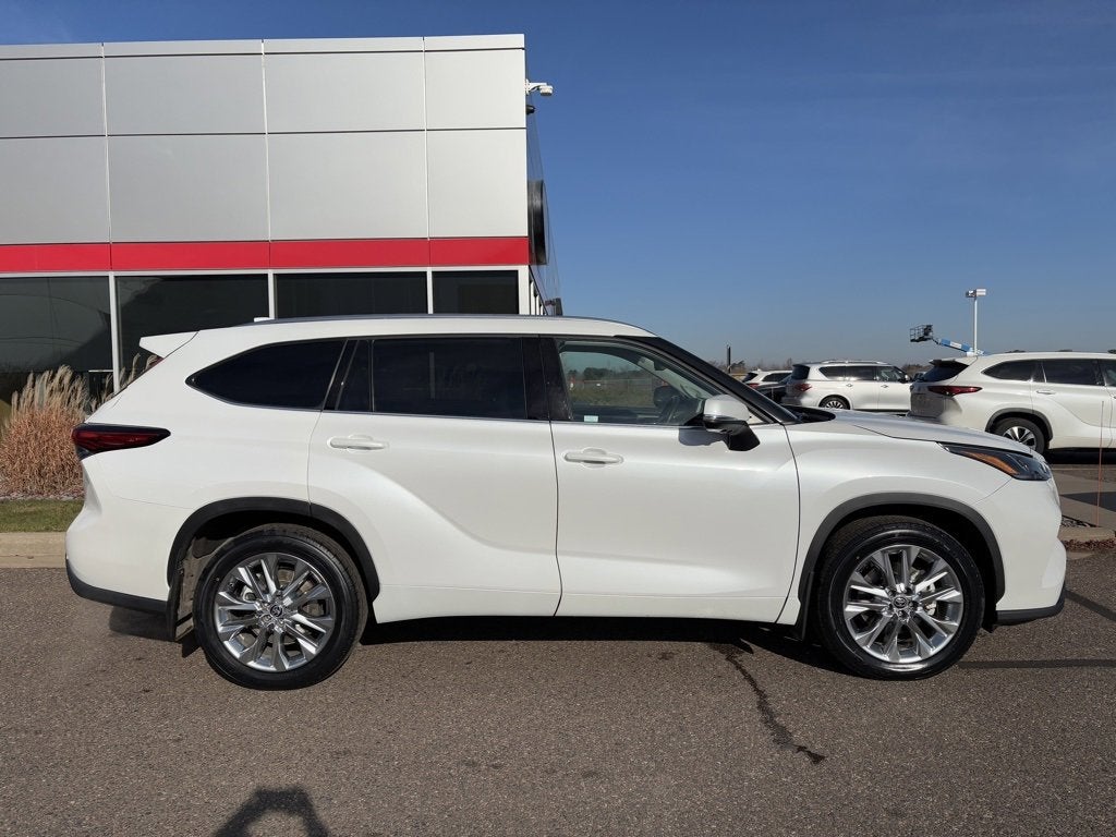 2023 Toyota Highlander Limited