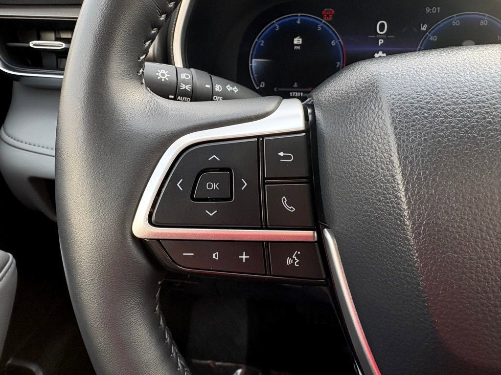 2024 Toyota Highlander Limited