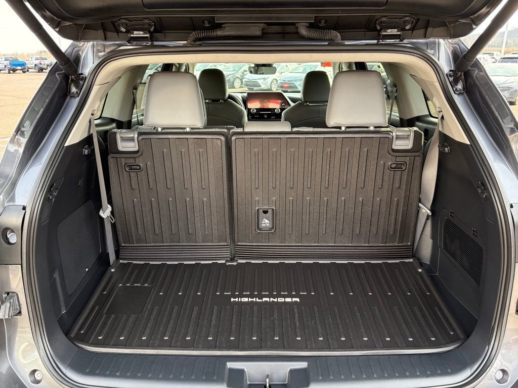 2024 Toyota Highlander Limited