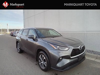 2024 Toyota Highlander Base