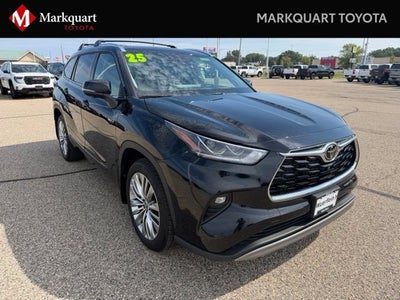 2025 Toyota Highlander Platinum