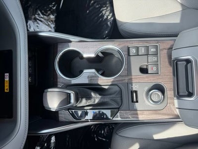 2025 Toyota Highlander Platinum