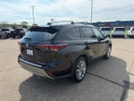 2025 Toyota Highlander Platinum