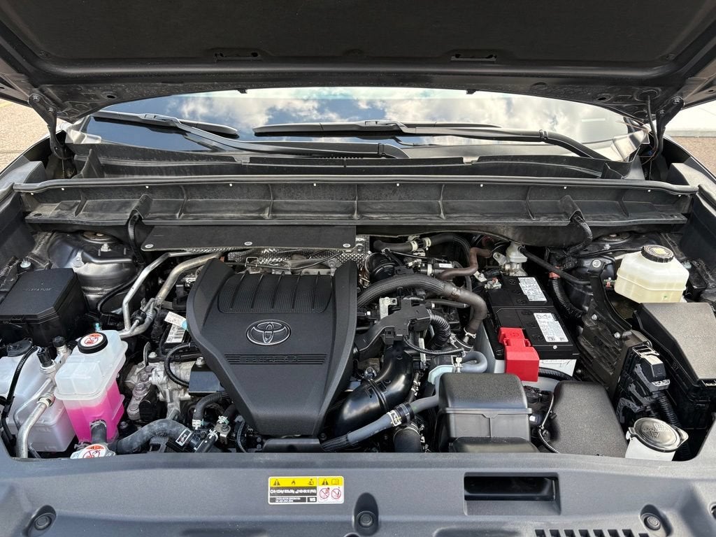 2025 Toyota Highlander XLE