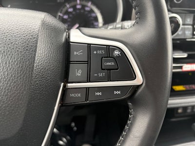2025 Toyota Highlander XLE