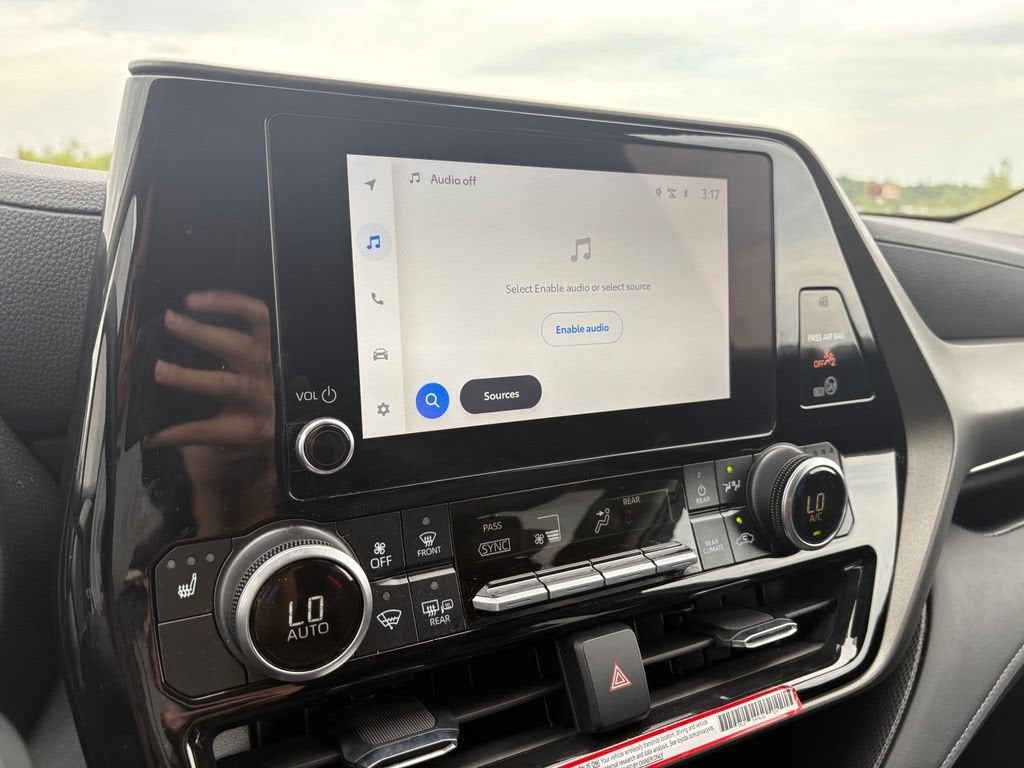 2025 Toyota Highlander XLE
