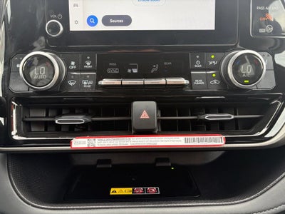 2025 Toyota Highlander XLE