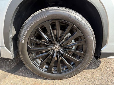 2025 Toyota Highlander XSE