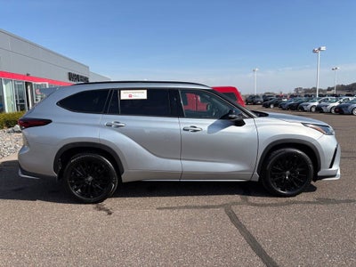 2025 Toyota Highlander XSE