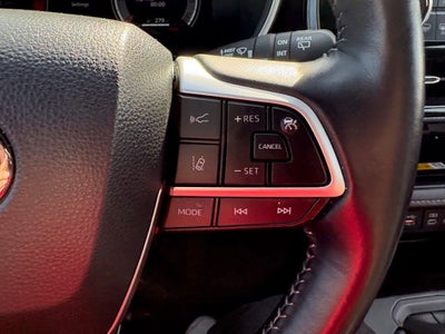 2025 Toyota Highlander XSE