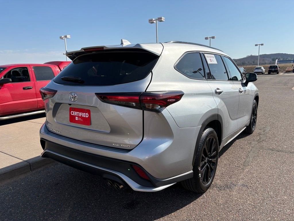 2025 Toyota Highlander XSE