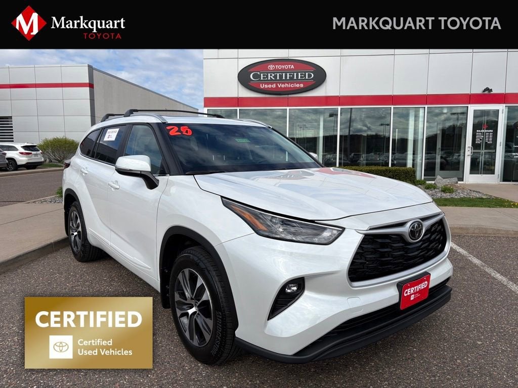 2025 Toyota Highlander XLE