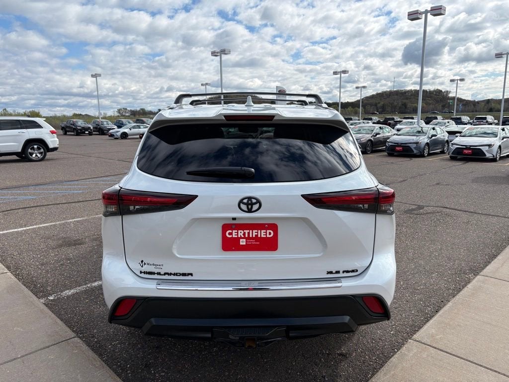 2025 Toyota Highlander XLE