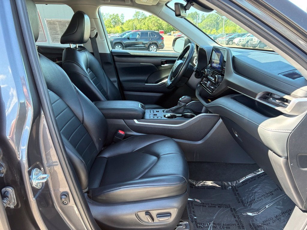 2024 Toyota Highlander XLE