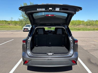2024 Toyota Highlander XLE