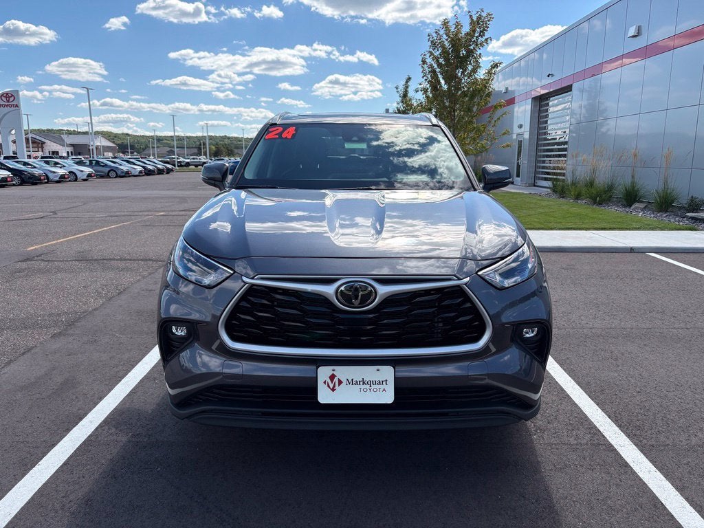 2024 Toyota Highlander XLE
