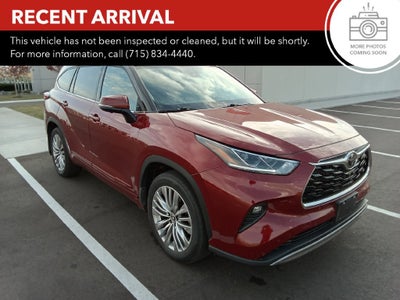 2023 Toyota Highlander Platinum