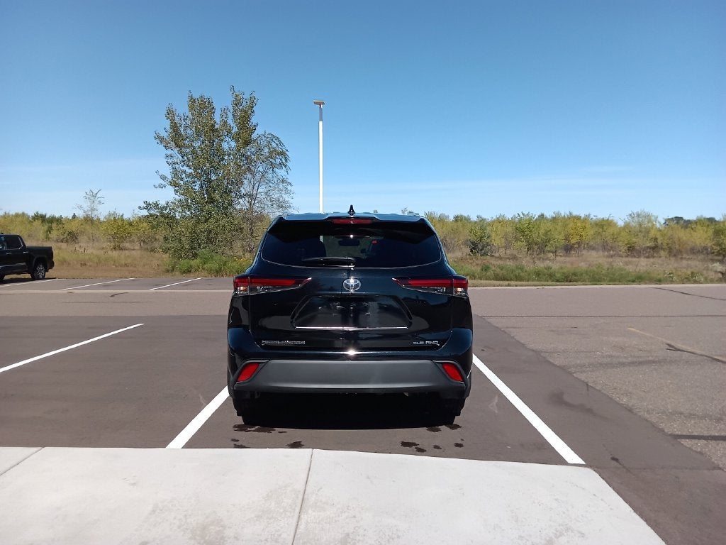 2026 Toyota Highlander XLE