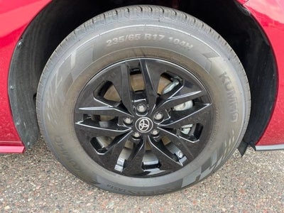 2024 Toyota Sienna LE