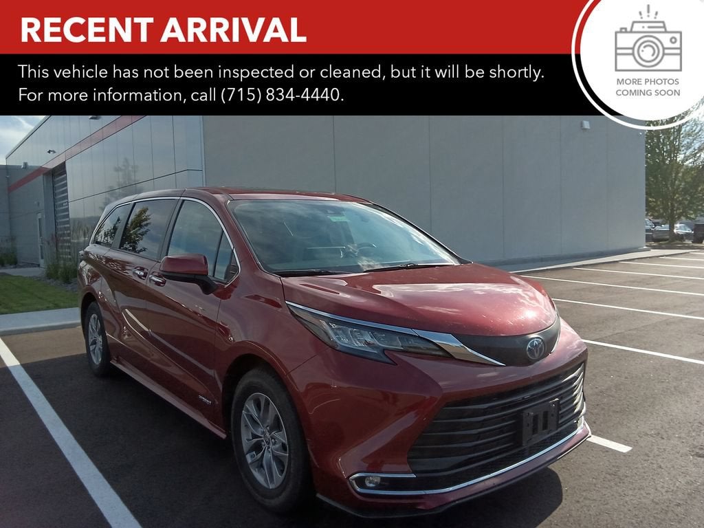 2021 Toyota Sienna XLE