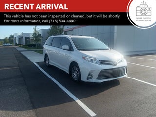 2019 Toyota Sienna XLE