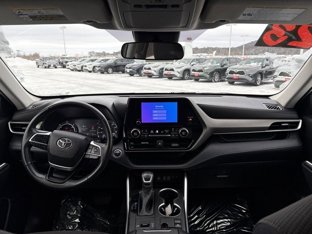2023 Toyota Highlander Hybrid LE