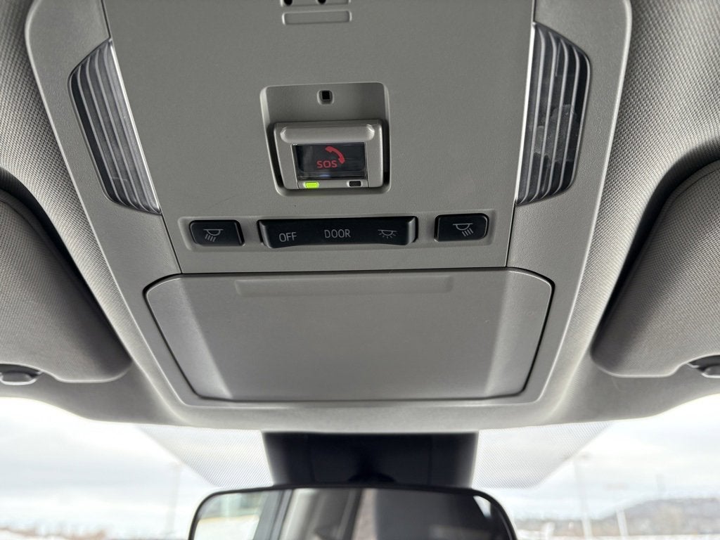 2023 Toyota Highlander Hybrid LE