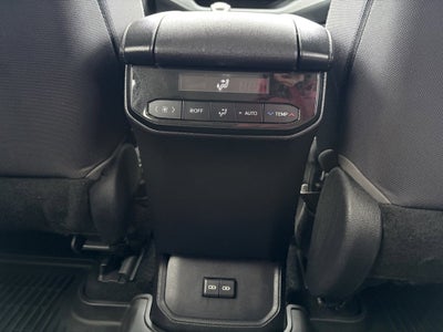 2023 Toyota Highlander Hybrid LE