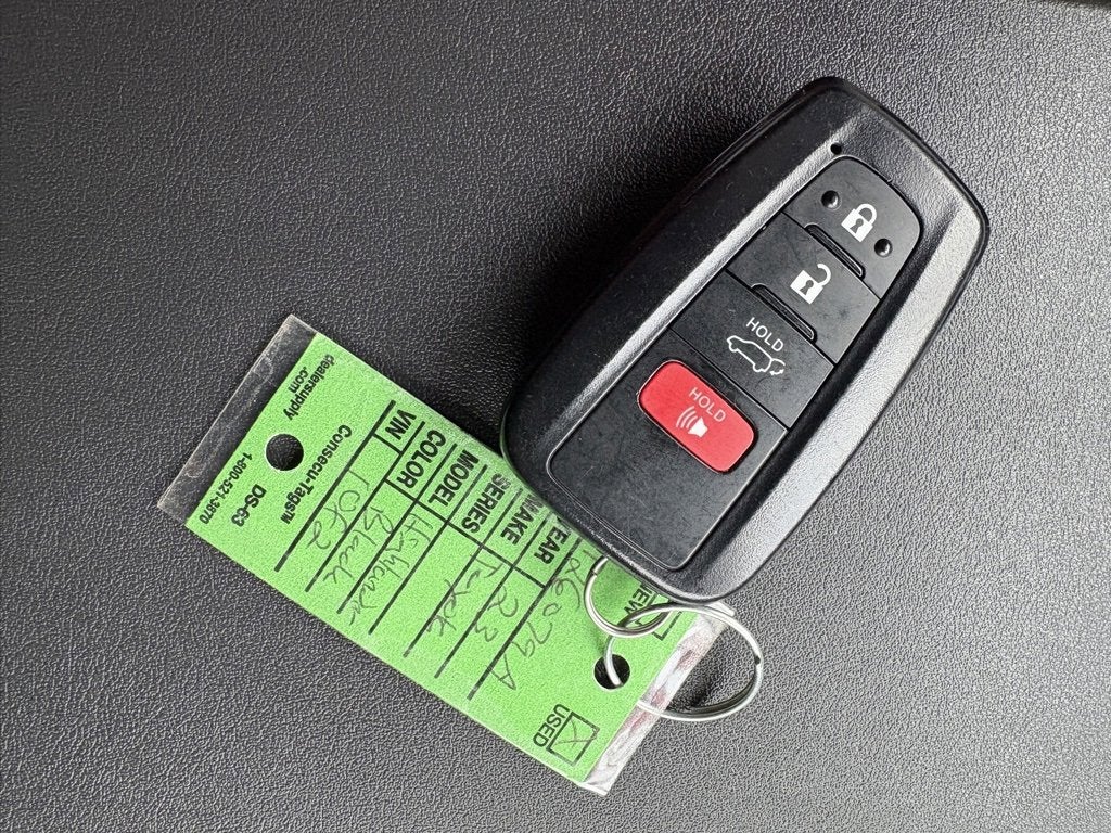 2023 Toyota Highlander Hybrid LE