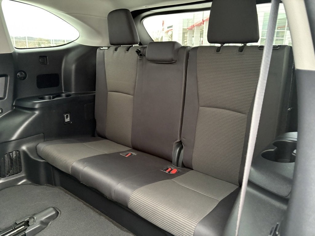 2023 Toyota Highlander Hybrid LE