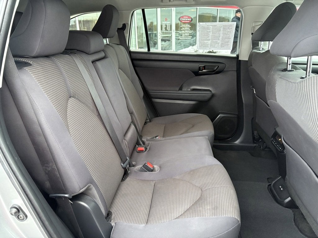 2023 Toyota Highlander Hybrid LE