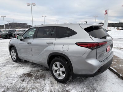 2023 Toyota Highlander Hybrid LE