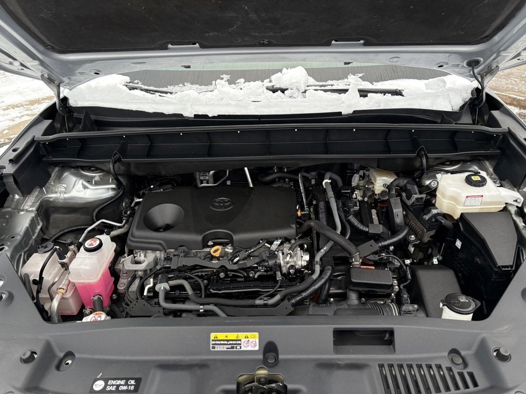 2023 Toyota Highlander Hybrid LE