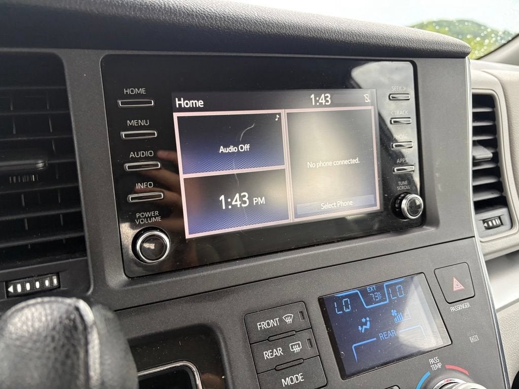 2018 Toyota Sienna L
