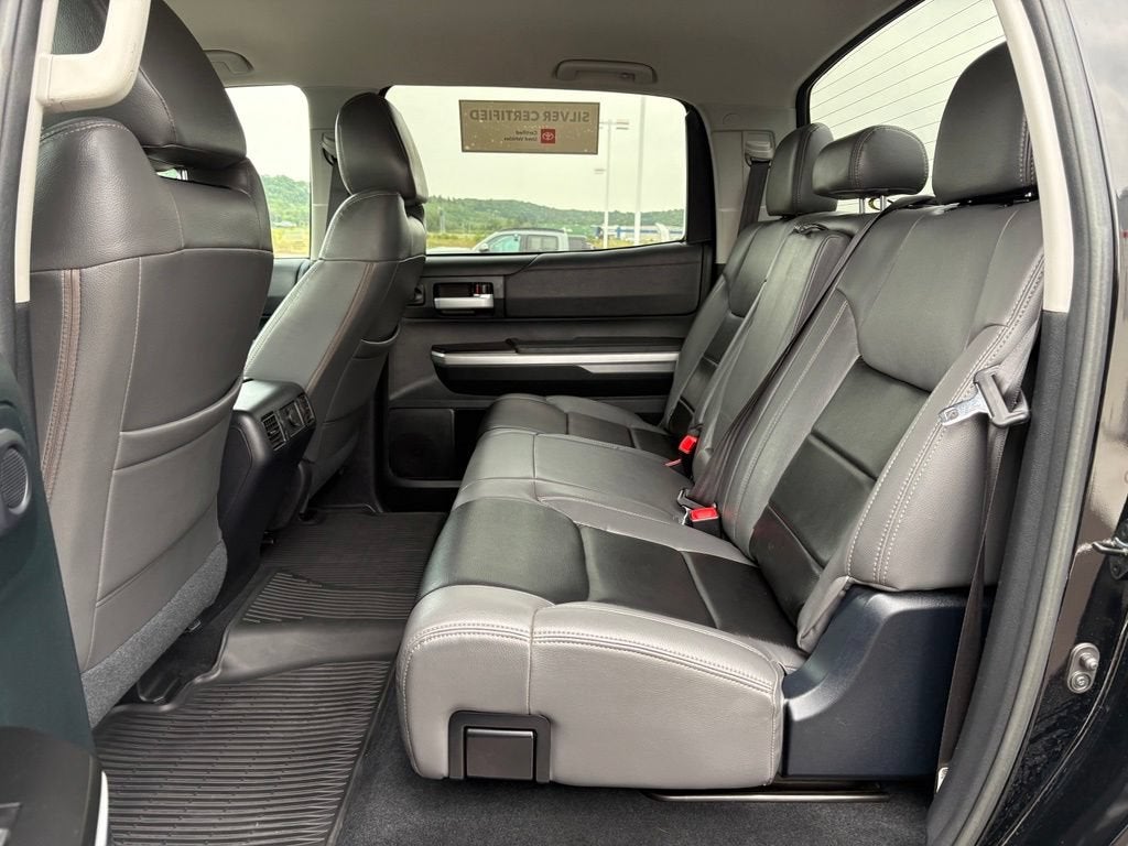 2017 Toyota Tundra SR5