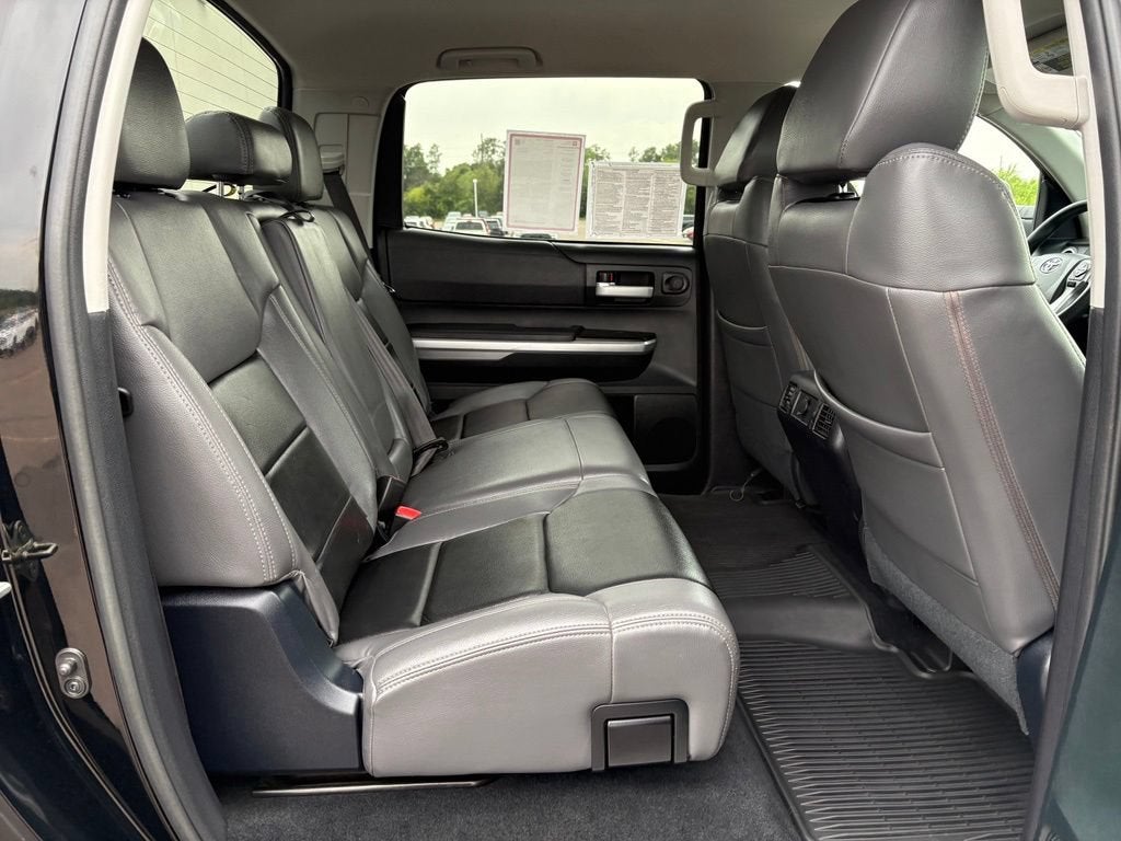2017 Toyota Tundra SR5