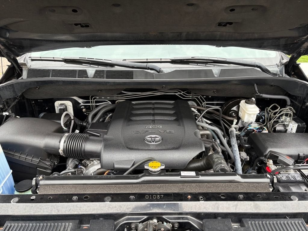 2017 Toyota Tundra SR5