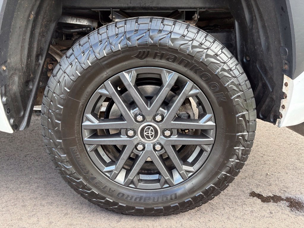 2024 Toyota Tundra SR5